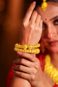 24Ct เคลือบทองสำหรับสาวในเมืองเครื่องประดับแฟชั่นเครื่องประดับแบบดั้งเดิมชุดคาดะสำหรับงานแต่งงานและงานปาร์ตี้ - Product Image 4
