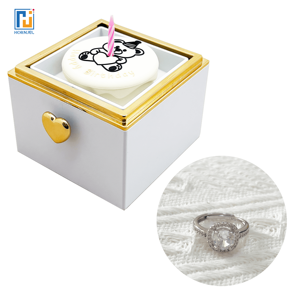 2025 Creatieve Mini Cake Pop-Up Sieraden Doos Draagbare Decoratieve Objecten Voor Verjaardagscadeaus Met Ring Opbergdoos - Product Image 3