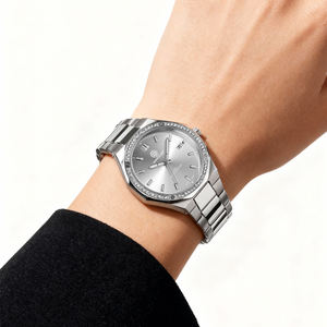 Undecemberカスタムロゴファッションクォーツレディース時計ダイヤモンドベゼル5ATM耐水性高級クォーツ時計ルミナス付き - Product Image 5