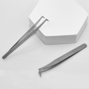 Pinces à bec d'aigle en acier inoxydable à bas prix, pinces en forme de huit, pinces de couleur originale, faites à la main, à pointe coudée à angle droit - Product Image 2