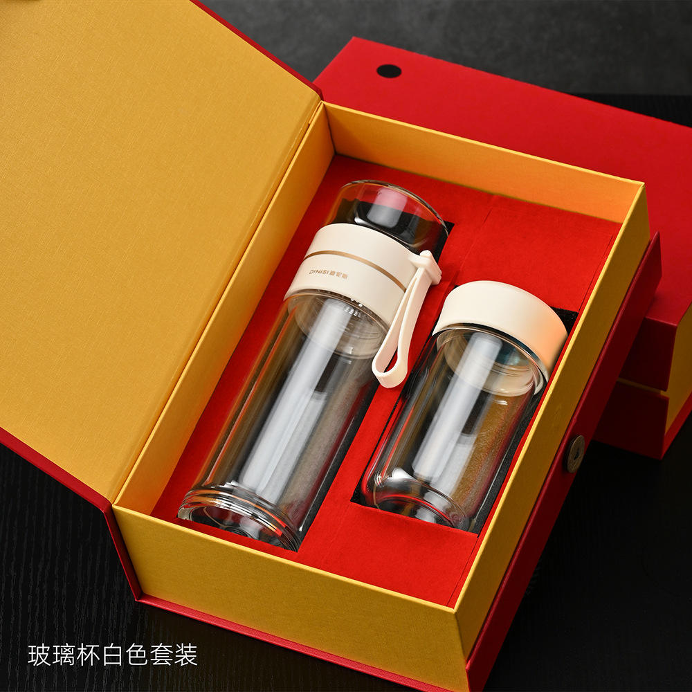 ชุดแก้วสีขาว