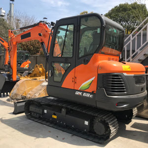 Nueva Miniexcavadora DOOSAN DX60E con Motor Diésel, Componentes Principales, Motor con 1 Año de Garantía, Máquina de Alta Eficiencia - Product Image 1