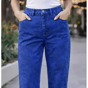 Jeans da donna a gamba dritta in denim taglia 13, stile semplice, cinque tasche - Product Image 2