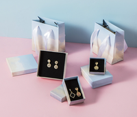 Boîte d'emballage pour bijoux avec sac cadeau - Écologique, recyclable, laminage mat et doublure en éponge pour bijoux et boucles d'oreilles