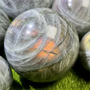 Wholesale Healing Natural Crystal Ball Purple Flash Labradorite Sphere For Meditation Decoration