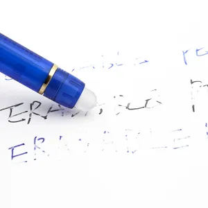 2022 מחיק ג 'ל עט עם מחק מותאם אישית לוגו כחול צבע דיו להסיר על ידי מילוי חיכוך 0.7 לכתוב מותג לילדים rollerball