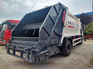 Camión Compactador de Basura Sólida Residencial DONGFENG de 14cbm y 10 Toneladas, Hidráulico, de Alta Relación de Compresión - Product Image 4