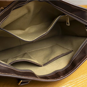Borsa Ventiquattrore Artigianale in <span class=keywords><strong>Pelle</strong></span> Bovina di Fascia Alta Vintage in Vera <span class=keywords><strong>Pelle</strong></span> per <span class=keywords><strong>Uomo</strong></span> Borsa Porta PC per Pendolari Documenti Ufficiali Computer - Product Image 6