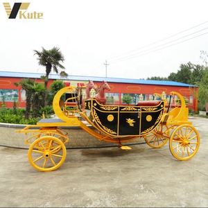 Calèche royale classique blanche de luxe pour le tourisme / Voiture de mariage électrique personnalisée et unique / Voiture électrique classique élégante et royale - Product Image 4