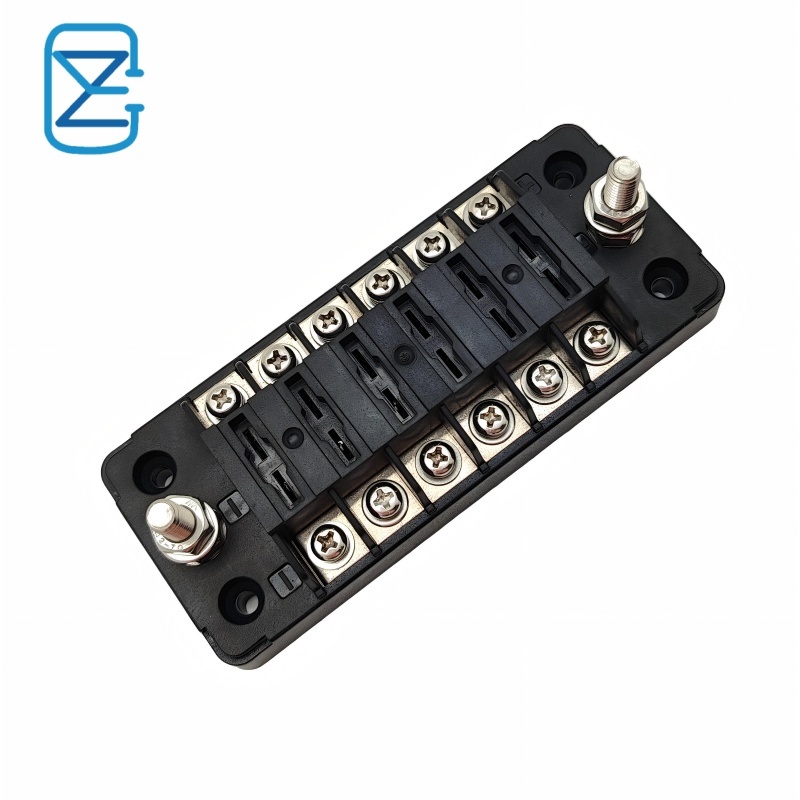 6 Position Automotive Fuse Box with