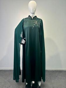 Nouvelle arrivée : Abaya cape vert émeraude lourde ornée de perles 3D, col montant, ourlet large et ample, robe de soirée élégante longue - Product Image 5