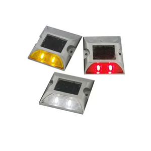 Bền màu xanh lá cây năng lượng mặt trời LED Road Stud Single Side Cat Eye chỉ số với đường hầm nhấp nháy hướng dẫn ánh sáng cho đường bộ an toàn - Product Image 1