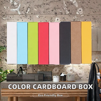Boîtes cadeaux pliantes en carton blanc avec logo personnalisé du fournisseur, petites boîtes d'emballage en carton pour cosmétiques