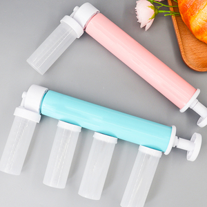 Pistola pulverizadora de pasteles Manual de plástico nueva de fábrica, herramientas de cocina Mu Si con plumero de Color y <span class=keywords><strong>barril</strong></span> de pulverización para hornear - Product Image 4