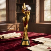 Prix usine Luxe Résine Dorée Artisanat Football Sport Compétitions Gagnant Coupe Souvenir Cadeau Football Jeu Trophée Prix