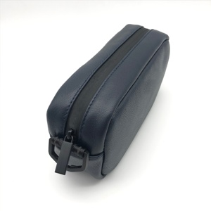 Hot Selling PU <strong>Leather</strong> Airline <strong>Toiletry</strong> Dopp Kit <strong>Bag</strong> Storage Makeup Shoulder <strong>Bags</strong> for Men - Product Image 3