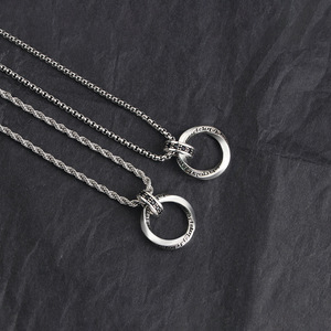 Mặt dây chuyền vòng đôi Mobius unisex, phong cách thể thao, thời thượng, cá tính, đơn giản, phong cách hip-hop nam, mặt dây chuyền đồng hình tròn, dây chuyền nam - Product Image 1
