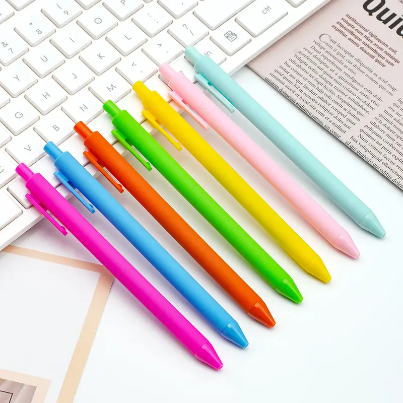 Nouveau design de stylo à bille en plastique promotionnel avec logo personnalisé stylo à bille coloré avec logo imprimé stylo à bille