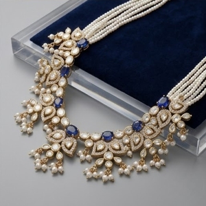 Ensemble de collier avec pendentif en argent 925 pour femmes, pierres bleues, perles blanches, travail Kundan, bijoux de mariage indiens traditionnels, ensemble cadeau - Product Image 5