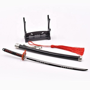 Hot anime <span class=keywords><strong>démon</strong></span> slaye exclusif <span class=keywords><strong>katana</strong></span> métal artisanat noir épée porte-clés cadeau jouet décoration charbon de bois Jirang trois générations - Product Image 2