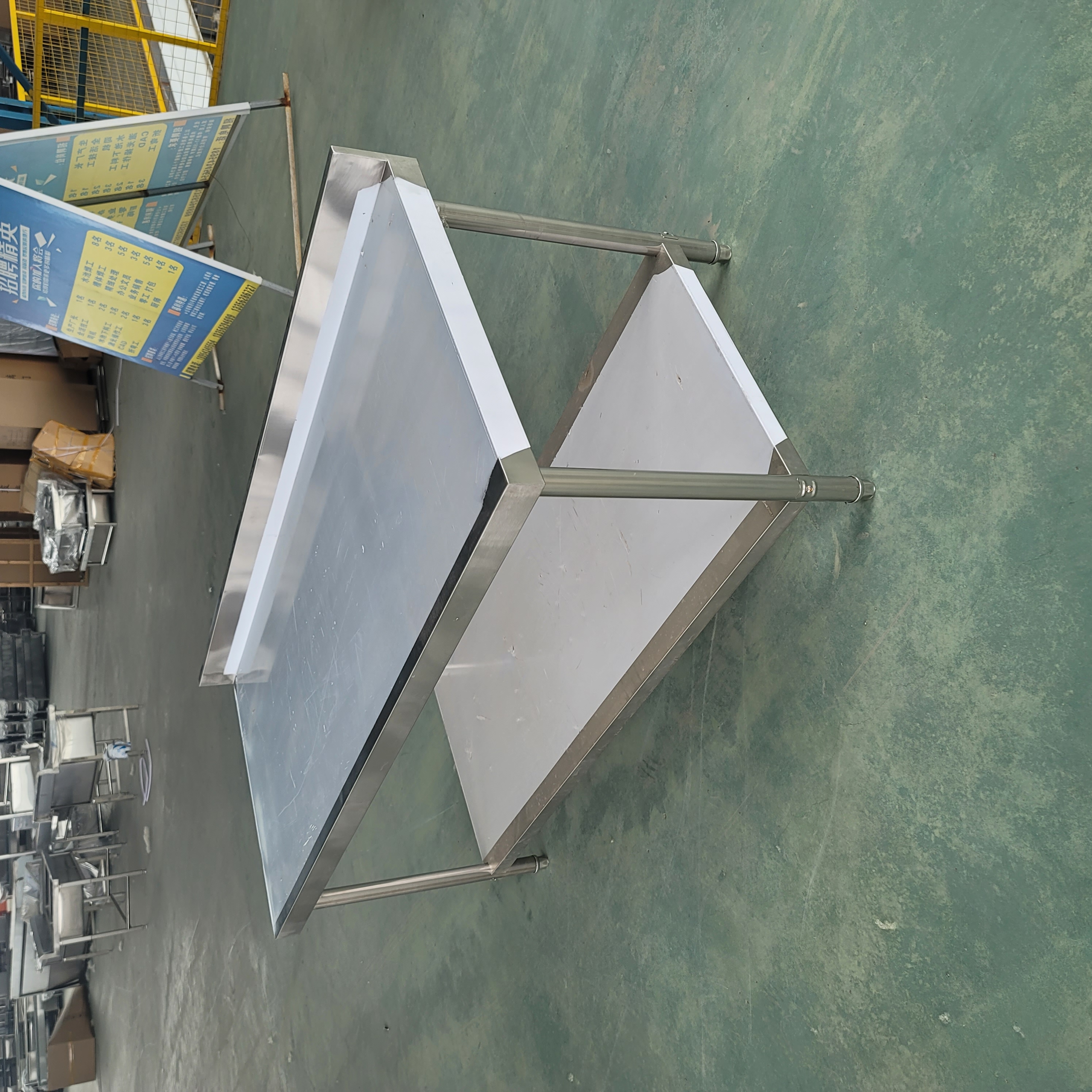 Lab Work Tables - Durable & Versatile Solutions for Science