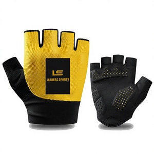 ถุงมือปั่นจักรยานหนังระบายอากาศแบบครึ่งนิ้ว ยี่ห้อสินค้าสั่งผลิต สายรัดข้อมือปรับได้ กันลื่น พิมพ์โลโก้ตามสั่ง ขนาดตามสั่ง - Product Image 1