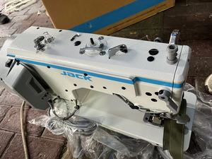 Nuova Macchina da Cucire Computerizzata Jack 5559FW a Punto Annodato con Funzione di Rifinitura Bordi - Product Image 3