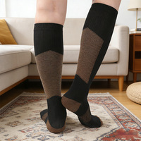 Chaussettes de compression mi-mollet de première qualité, anti-varices à pression dégradée, amincissantes, élastiques, respirantes, pour l'exercice (ODM)
