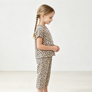 Conjunto de Pijama de Bambú para Niñas Pequeñas con Estampado de Leopardo, Ropa de Dormir Cómoda de Manga Larga, Fabricante de Ropa de Estar por Casa Personalizada - Product Image 4