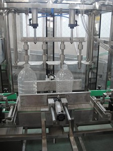 Machine de remplissage de l'<span class=keywords><strong>eau</strong></span> 600BPH <span class=keywords><strong>5L</strong></span> embouteillant l'<span class=keywords><strong>eau</strong></span> - Product Image 5