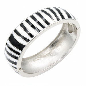 Braccialetti a cerniera in smalto di colore nero placcati gioielli pregiati in rodio - Product Image 2