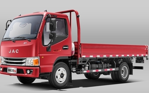 Robust <strong>Chassis</strong> Good Quality <strong>JAC</strong> KangLing Modal 4*2 LED Cargo Light Truck - Product Image 3