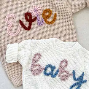 Benutzer definierte gestrickte klobige Strick-Baby-Pullover hand gestickte Brief Baby kleidung Neugeborene Baby Kleidung Pullover für den Winter