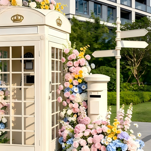 Conjunto de Cabina Telefónica con Flores Artificiales para Exhibición en Escaparates de Centros Comerciales, Decoración de Tiendas Comerciales - Product Image 4