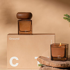 Articles de décoration intérieure de luxe en vrac, porte-bougie en <span class=keywords><strong>bois</strong></span>, récipients à bougies en verre carrés vides décoratifs avec couvercle - Product Image 1