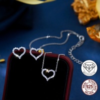 Ensemble de bijoux en argent sterling 925 avec pendentif cœur et boucles d'oreilles en moissanite couleur D VVS1, hypoallergénique, passe le test du diamant
