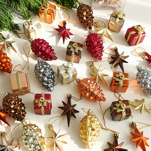 Adornos Colgantes de Navidad: Estrella Octogonal y Piña Electrochapadas para Decoración de Árbol de Navidad y Caja de Regalo - Product Image 2