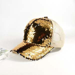 Gorra de Béisbol Nueva de Verano con Hebilla Metálica, Visera de Protección Solar para Exteriores, Unisex - Product Image 1