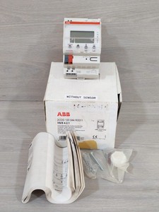 Interfaz de Sensor de Luz HSS <span class=keywords><strong>421</strong></span> 2CDG 120 044 R0011 PLC - Product Image 1