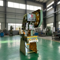 Presse mécanique inclinable à cadre ouvert J23-10T de 10 tonnes avec moteur et pompe pour le poinçonnage de pièces métalliques