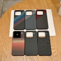 Carcasa Magnética Mate con Diseño de Fibra de Carbono para 15/14 Pro/13 Ultra, Diseño Animal, Resistente a Caídas y Rayones