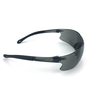 نظارات أمان صناعية سوداء عالية الجودة للعمل وحماية العين، إطار نظارات رخيص الثمن ورائج - Product Image 5