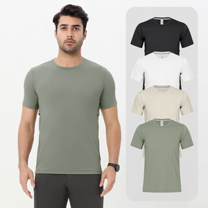 Camiseta Deportiva para <span class=keywords><strong>Hombre</strong></span>, Cuello Redondo, Tejido <span class=keywords><strong>de</strong></span> Punto, 100% Poliéster, Transpirable, <span class=keywords><strong>de</strong></span> Secado Rápido, con Logotipo Reflectante Personalizado - Product Image 3
