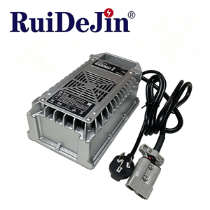 Chargeur de batterie intelligent à faible taux de défaillance pour batteries lithium-ion, large plage de tension d'entrée, vente en gros pour la logistique d'entrepôt - Product Image 4