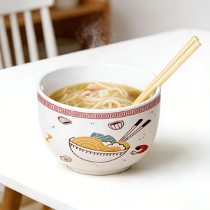 Witte op maat gemaakte porseleinen noedelkom met stokjes en doosverpakking - Product Image 3