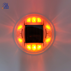 Marqueurs solaires <span class=keywords><strong>pour</strong></span> chaussée IP68, portée visuelle 800 mètres, LED couleur personnalisable, clignotants solaires faciles à installer, éclairage solaire <span class=keywords><strong>pour</strong></span> <span class=keywords><strong>route</strong></span>. - Product Image 4