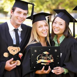 Coffrets Cadeaux de Remise de Diplôme 2024 avec Carte, Chaussettes, Tasse, Porte-clés, Bracelet, Bougie pour Cadeaux de Collègues - Vente en Gros - Product Image 6