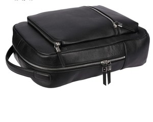 Sac à dos en cuir véritable noir de qualité supérieure pour hommes et femmes Sac pour ordinateur portable quotidien élégant avec logo personnalisé pour les affaires et les voyages - Product Image 6