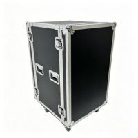 Flight case OEM 18U antichoc pour amplificateurs de moins de 49 cm, avec 4 roues et couvercles avant et arrière fusionnables