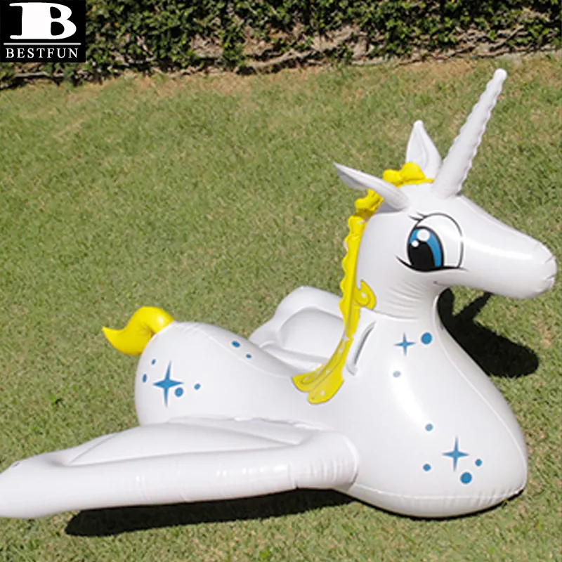 Figuras realistas de unicornio inflable Jumbo personalizadas de fábrica, juguetes hechos a medida, figuras de animales salvajes de Pegaso